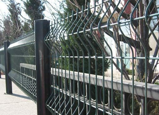 河北三角折彎護(hù)欄網(wǎng) 價(jià)格、廠(chǎng)家與選購(gòu)指南